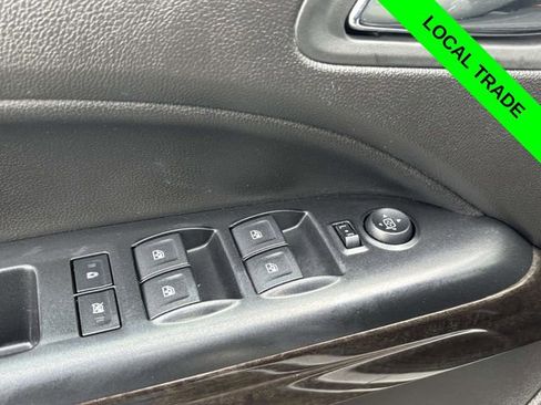 Used 2015 GMC Canyon SLE w/ SLE Convenience Package image 12