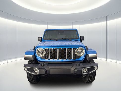 New 2026 Jeep Wrangler Unlimited Sahara AWD/4WD image 7