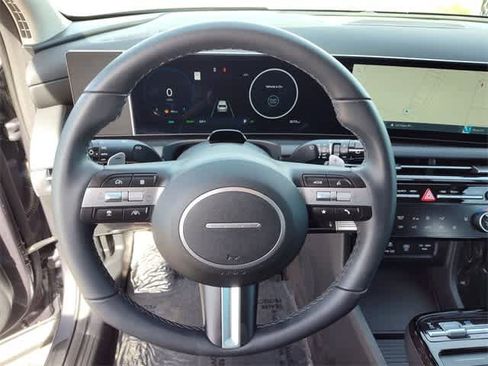 Certified 2025 Hyundai Tucson SEL image 23