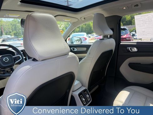 Certified 2024 Volvo XC40 B5 Plus w/ Protection Package Premier AWD/4WD image 21
