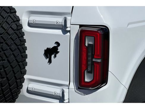 Used 2024 Ford Bronco Badlands image 31