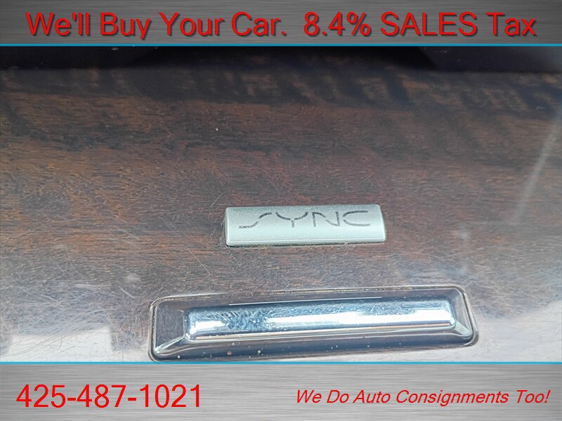 Used 2015 Ford F150 Platinum w/ Equipment Group 701A Luxury AWD/4WD image 46