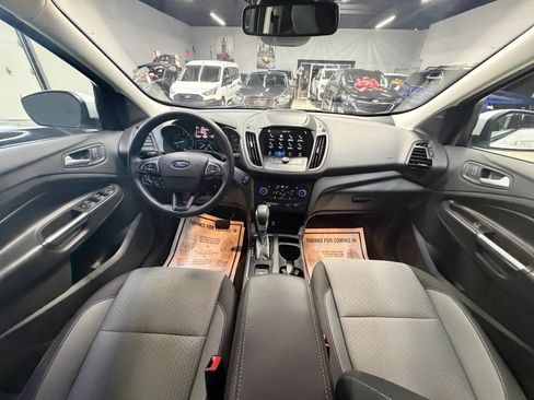 Used 2019 Ford Escape SE AWD/4WD image 25