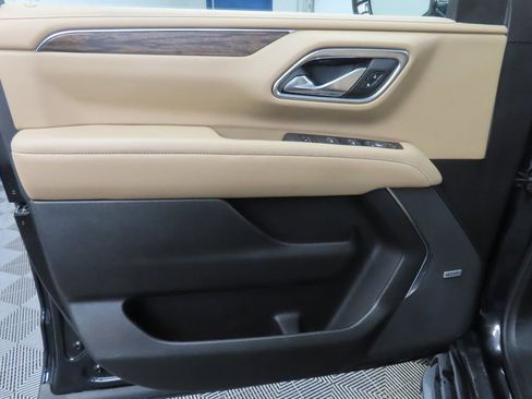 Used 2023 Chevrolet Tahoe Premier w/ Advanced Technology Package image 72