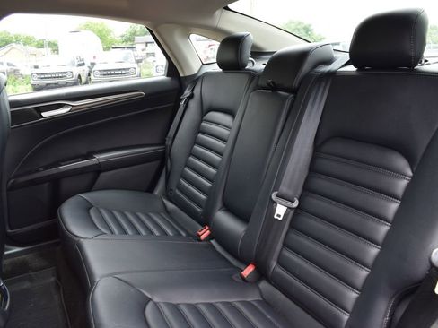 Used 2019 Ford Fusion SEL AWD/4WD image 8