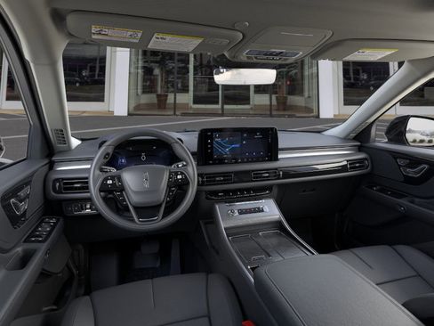 New 2025 Lincoln Aviator AWD image 9