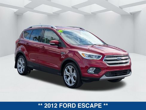 Used 2012 Ford Escape XLT image 2