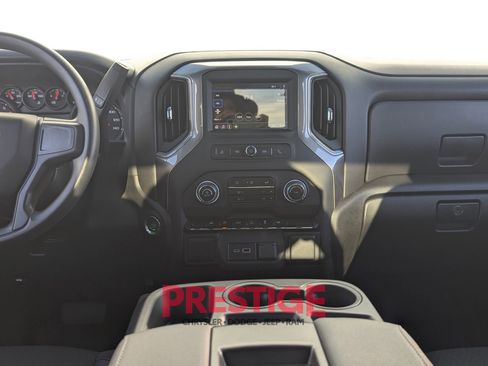 Used 2025 Chevrolet Silverado 1500 Custom w/ Turbomax Blackout Package image 23