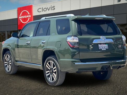 Used 2022 Toyota 4Runner Limited AWD/4WD image 7