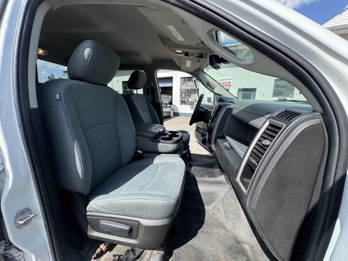 Used 2016 RAM 1500 Tradesman w/ Popular Equipment Group image 32