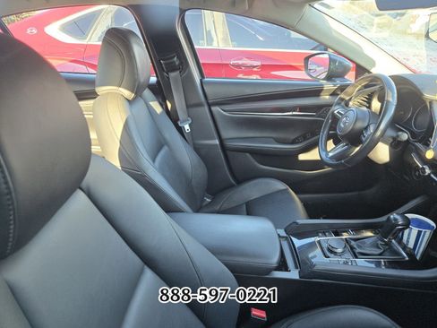Certified 2022 MAZDA MAZDA3 s image 3
