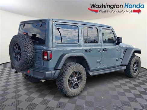 Used 2025 Jeep Wrangler Willys image 6