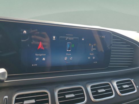 New 2026 Mercedes-Benz GLS 450 4MATIC image 22