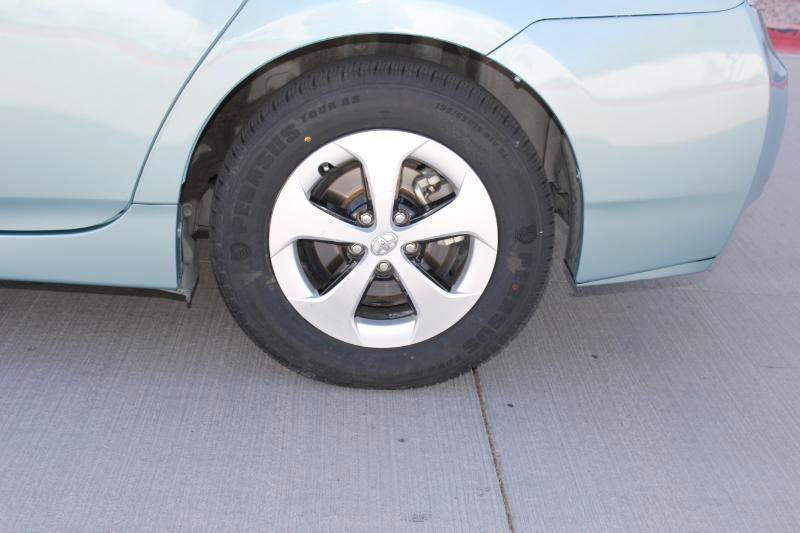 Used 2015 Toyota Prius Two FWD image 31