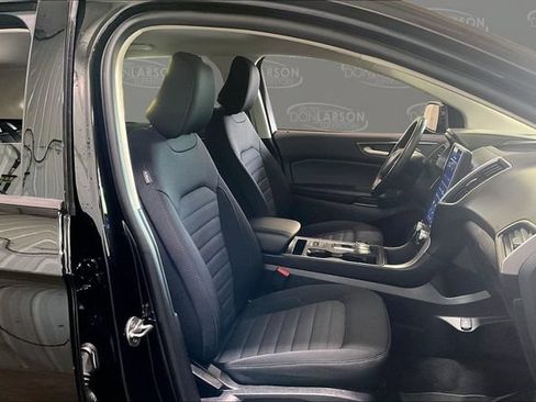 Used 2024 Ford Edge SE w/ Black Appearance Package AWD/4WD image 15