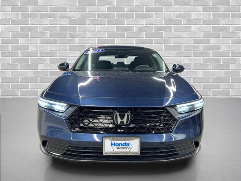 Used 2023 Honda Accord EX image 8