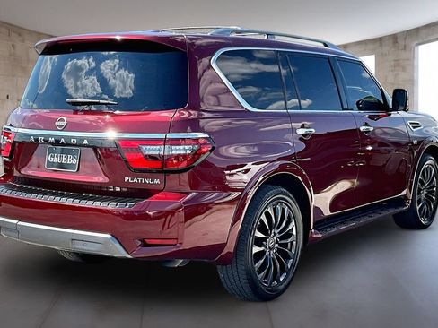Used 2022 Nissan Armada Platinum w/ Captain's Chairs Package RWD image 2
