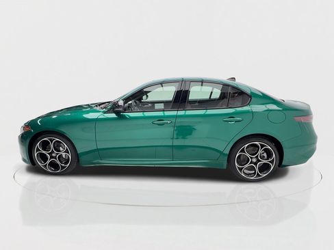 New 2025 Alfa Romeo Giulia image 6
