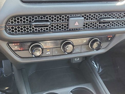 Certified 2024 Honda HR-V Sport image 15