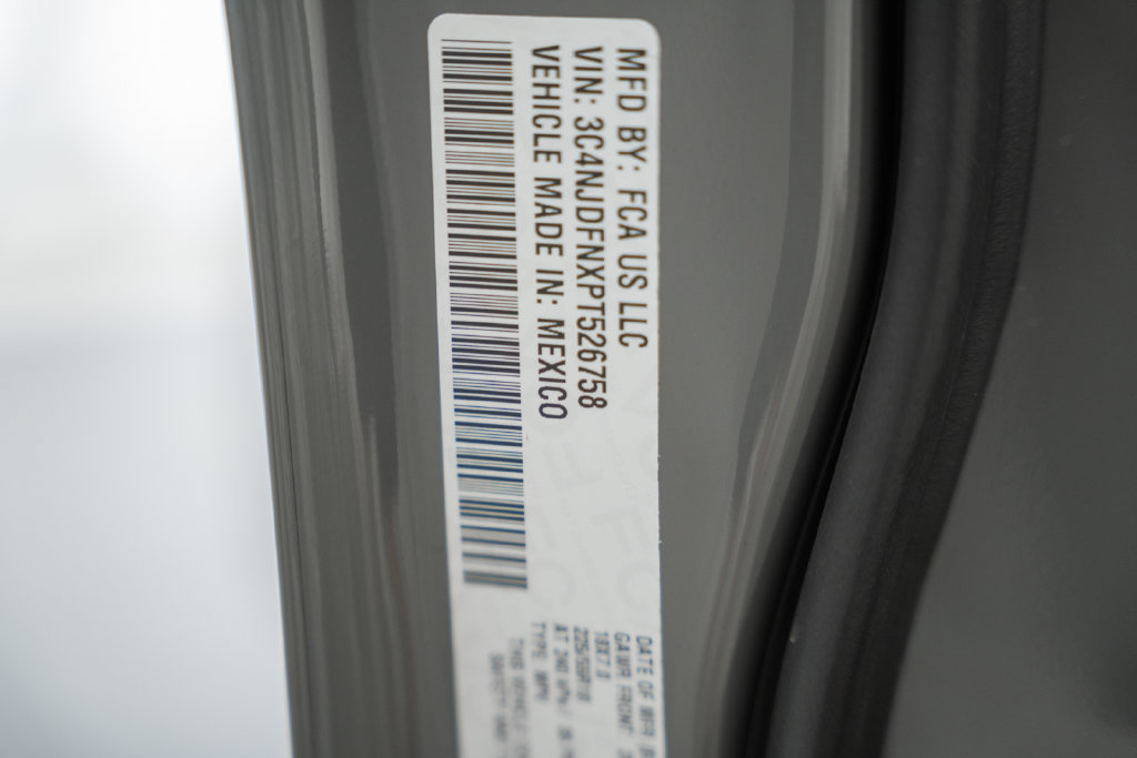 Certified 2023 Jeep Compass Latitude AWD/4WD image 43