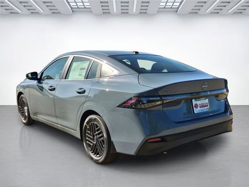 New 2026 Nissan Sentra SV FWD image 6