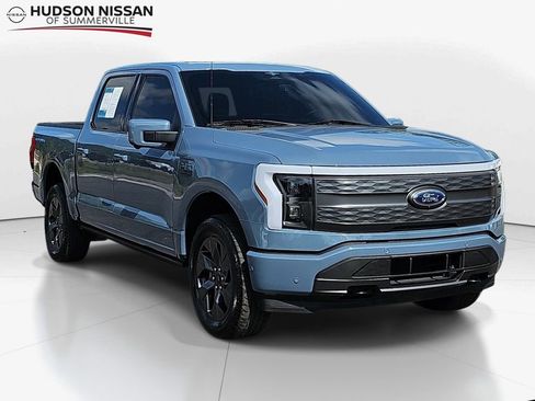Used 2023 Ford F150 Lightning Lariat w/ Equipment Group 511A High AWD/4WD image 1