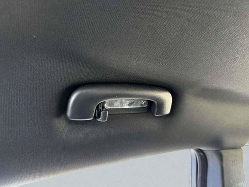 Used 2018 Dodge Charger GT AWD/4WD image 43