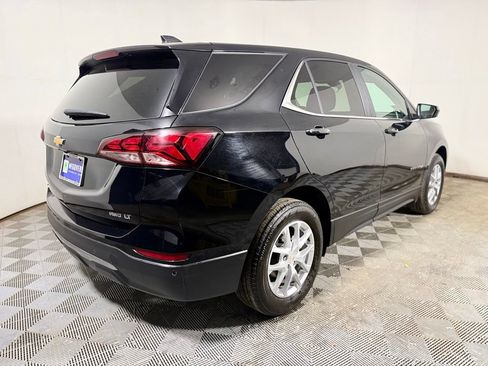 Used 2023 Chevrolet Equinox LT w/ Driver Convenience Package AWD/4WD image 7