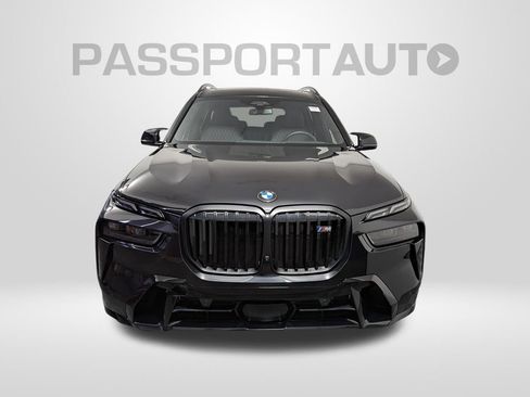 Used 2026 BMW X7 M60i image 9
