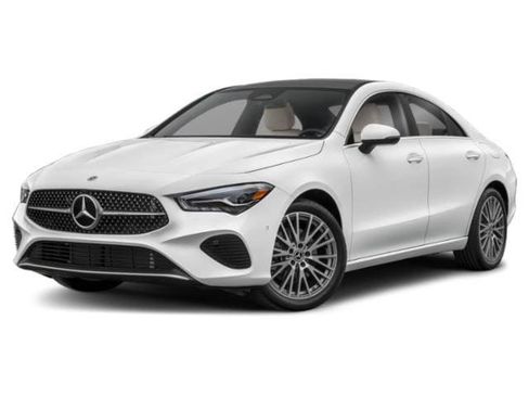 Used 2025 Mercedes-Benz CLA 250 4MATIC image 2