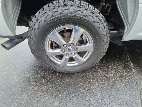 Used 2019 Ford F150 XLT w/ Equipment Group 302A Luxury AWD/4WD image 9
