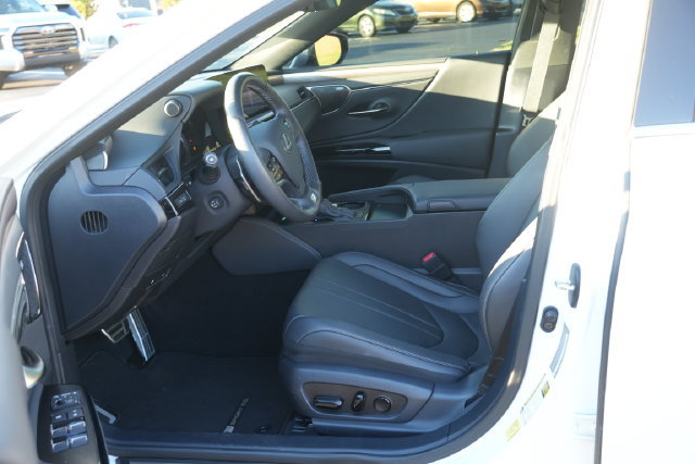Used 2024 Lexus ES 350 F Sport w/ Accessory Package (Z2) FWD image 24