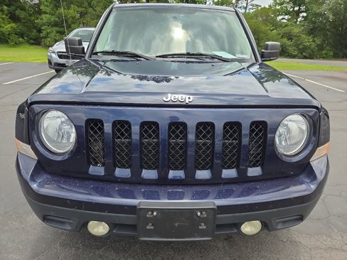 Used 2015 Jeep Patriot High Altitude FWD image 9