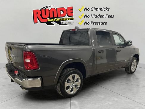 Used 2025 RAM 1500 Big Horn AWD/4WD image 5