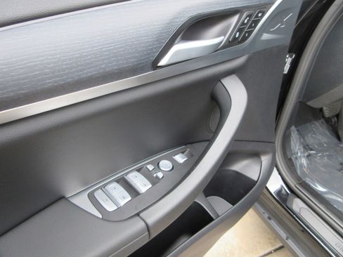 Used 2024 BMW X3 xDrive30i w/ Premium Package image 30