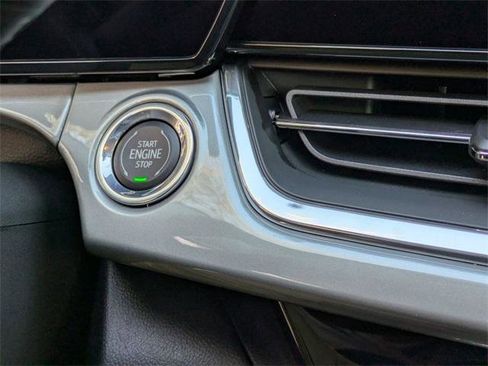 New 2026 Chevrolet Trax LT image 21