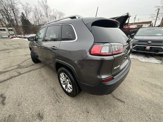 Used 2019 Jeep Cherokee Latitude Plus w/ Comfort/Convenience Group video 2