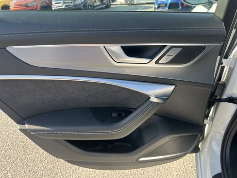 Used 2020 Audi S6 Prestige image 30