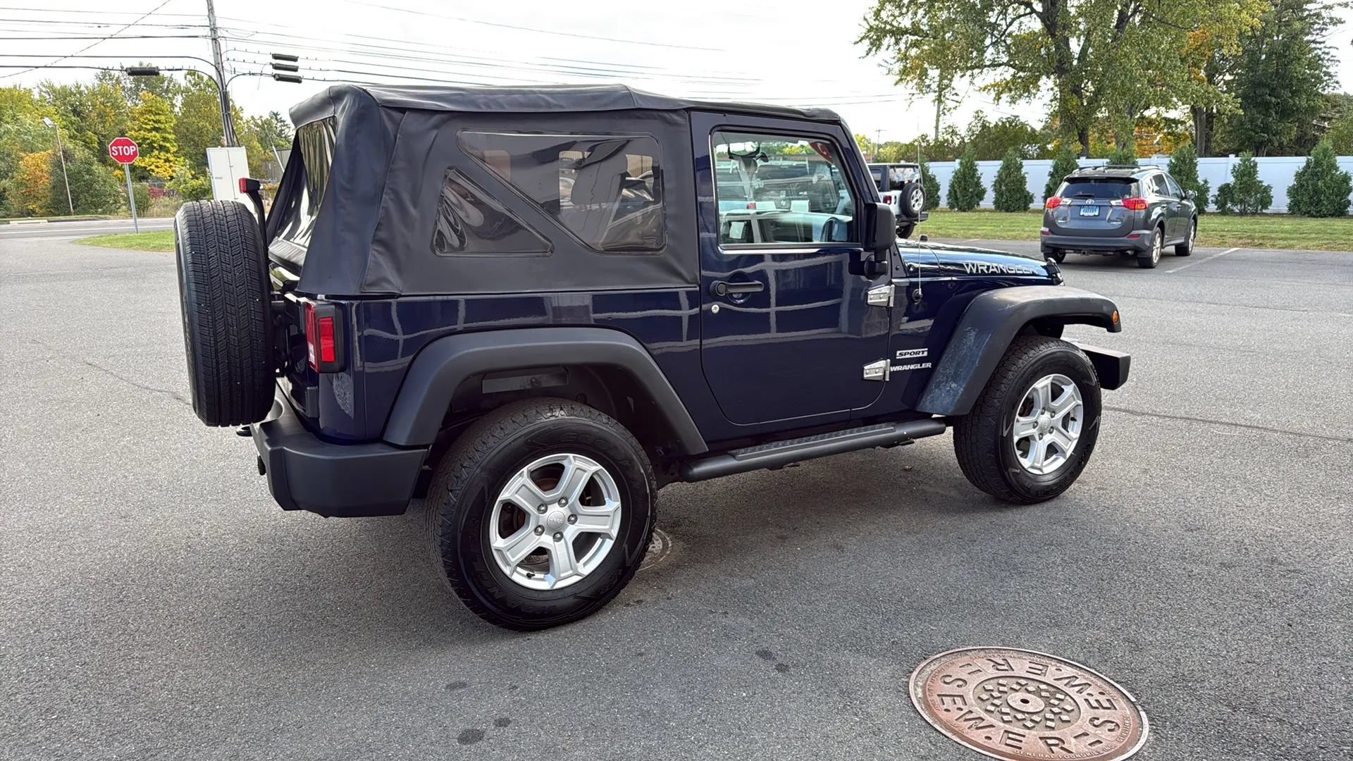 Used 2013 Jeep Wrangler Sport AWD/4WD image 21