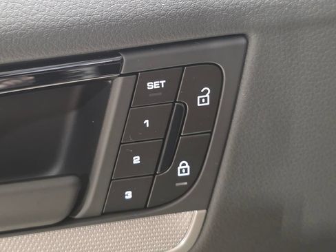 New 2026 Porsche Cayenne AWD/4WD image 38