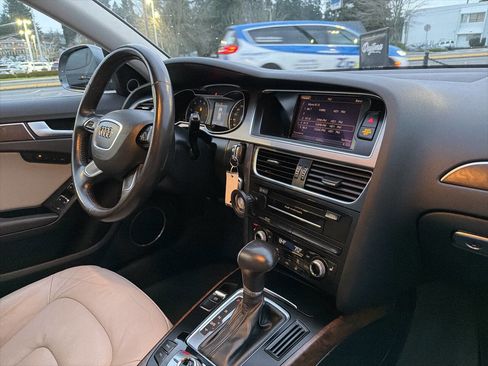 Used 2013 Audi A4 Premium Plus w/ Premium Plus Pkg image 22