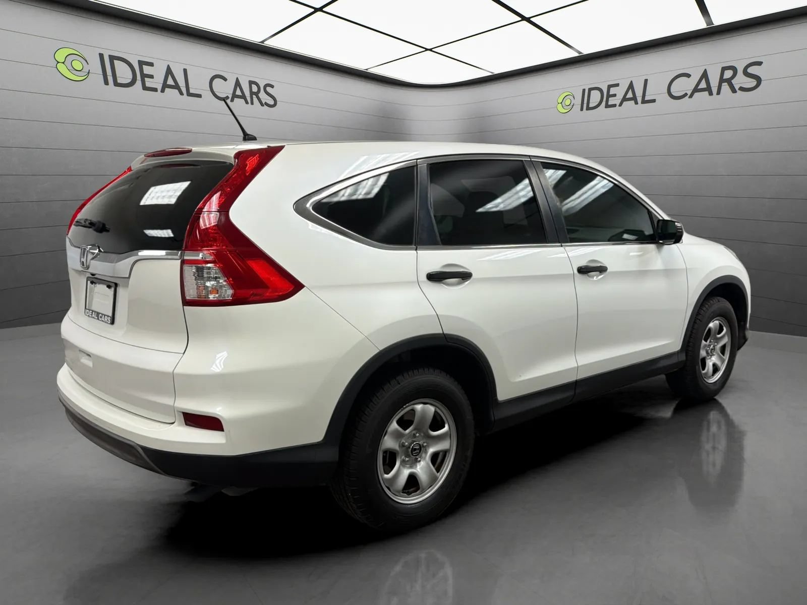 Used 2015 Honda CR-V LX image 5