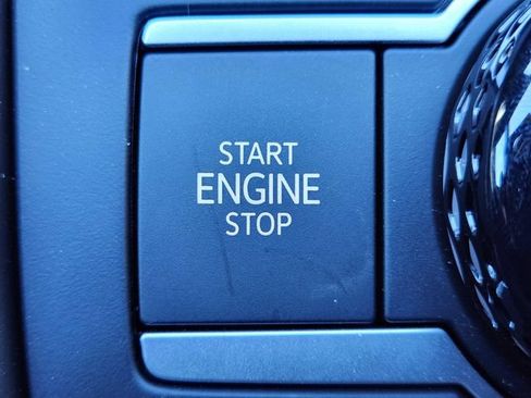 New 2026 Volkswagen Tiguan SE R-Line AWD/4WD image 22
