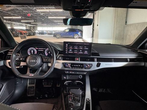 Used 2020 Audi A4 2.0T Premium Plus w/ Premium Plus Package AWD/4WD image 16