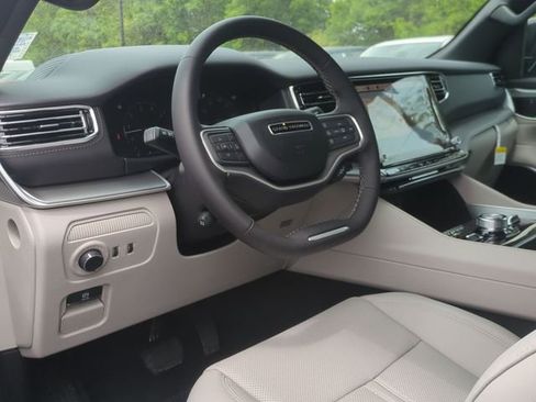 New 2026 Jeep Grand Wagoneer Limited AWD/4WD image 29