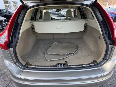 Used 2014 Volvo XC60 T6 image 9