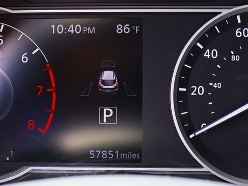 Used 2018 Nissan Kicks SV FWD image 40