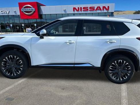 New 2026 Nissan Rogue Platinum w/ Platinum Premium Package image 6