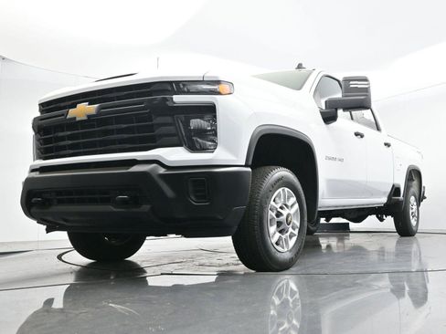 Used 2025 Chevrolet Silverado 2500 W/T w/ WT Convenience Package AWD/4WD image 65