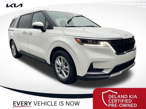 Certified 2024 Kia Carnival LX image 1